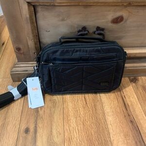 lug scoop 2-midnight black NWT